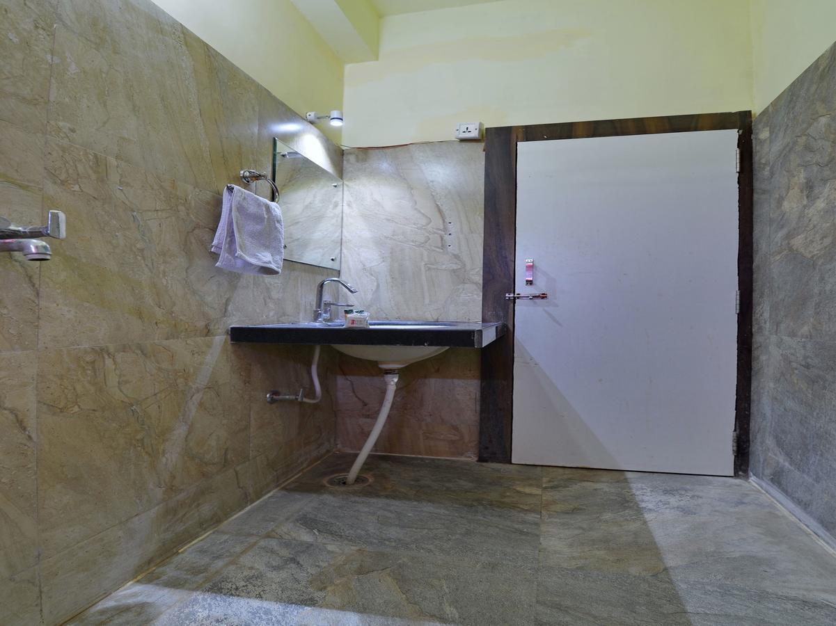 Oyo 2061 Hotel New Holiday Inn Ajmer Esterno foto