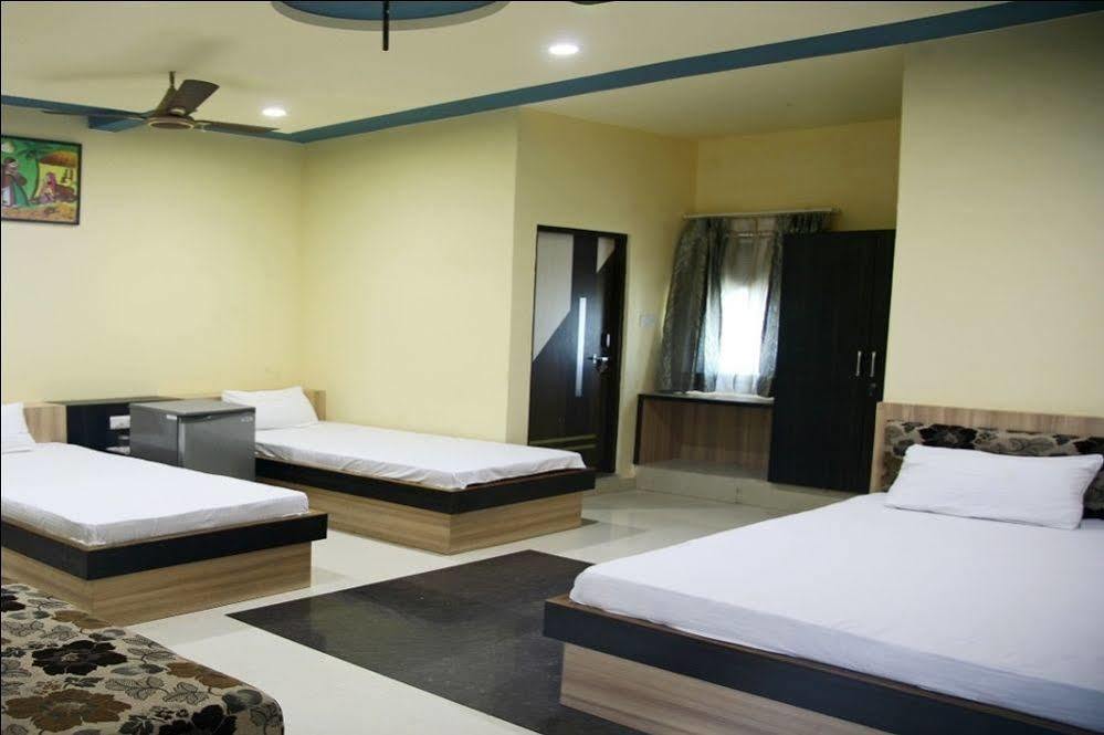 Oyo 2061 Hotel New Holiday Inn Ajmer Esterno foto