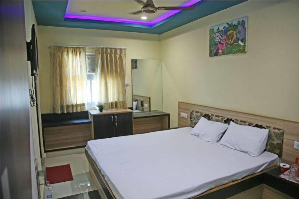 Oyo 2061 Hotel New Holiday Inn Ajmer Esterno foto